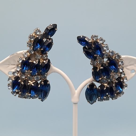 Vintage Sapphire Blue Ear Climber Clip Earrings, Silver Tone, 1 3/4 Inches - Picture 1 of 7